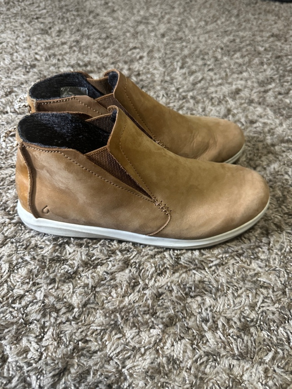 OluKai Women’s Slip-On Ankle Boots in Light Brown Size 9W